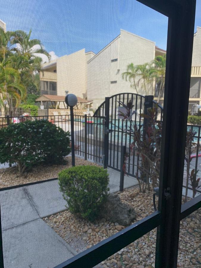 Siesta Key Escape Ground Floor Steps To Heated Pool And Free Trolley Daire Dış mekan fotoğraf